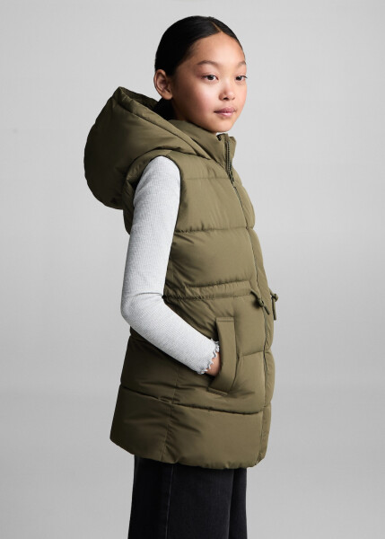 Long, khaki quilted vest. - 23