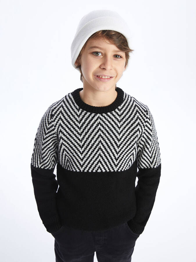 Long-sleeved Striped Boys' Knit Sweater with Crew Neck - 1