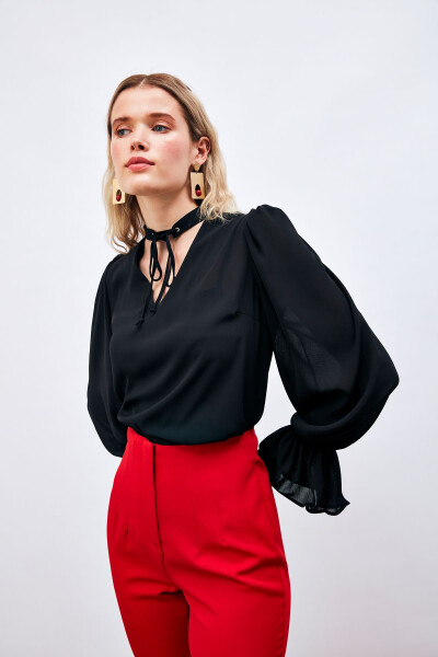 Loose Blouse with Tie Detail at the Neck - BLACK - 5