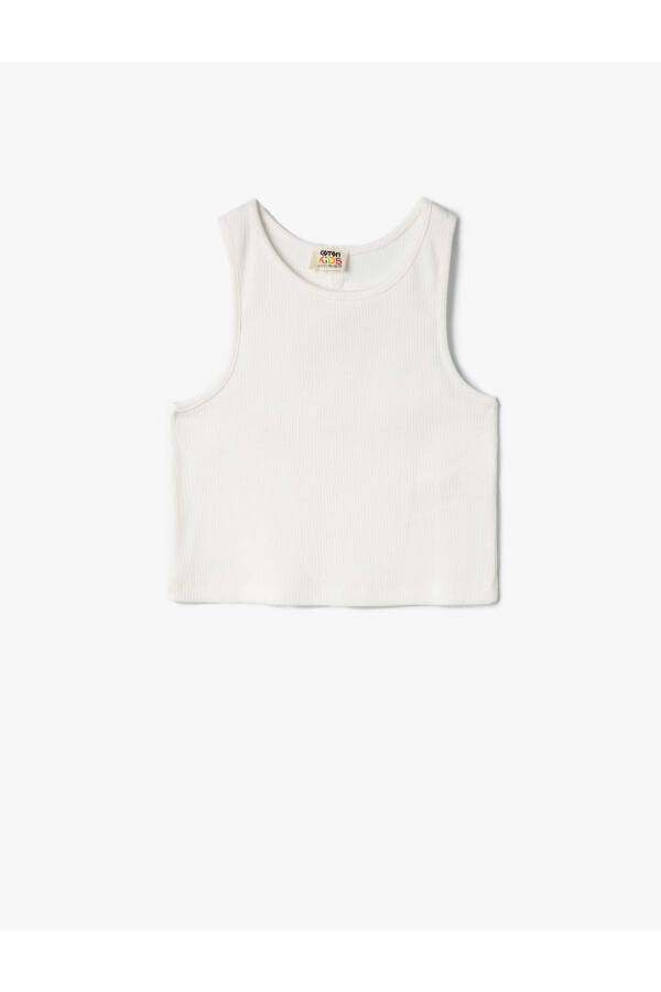 Loose, cotton, sleeveless crop top. - 4