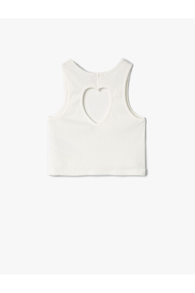 Loose, cotton, sleeveless crop top. - 5