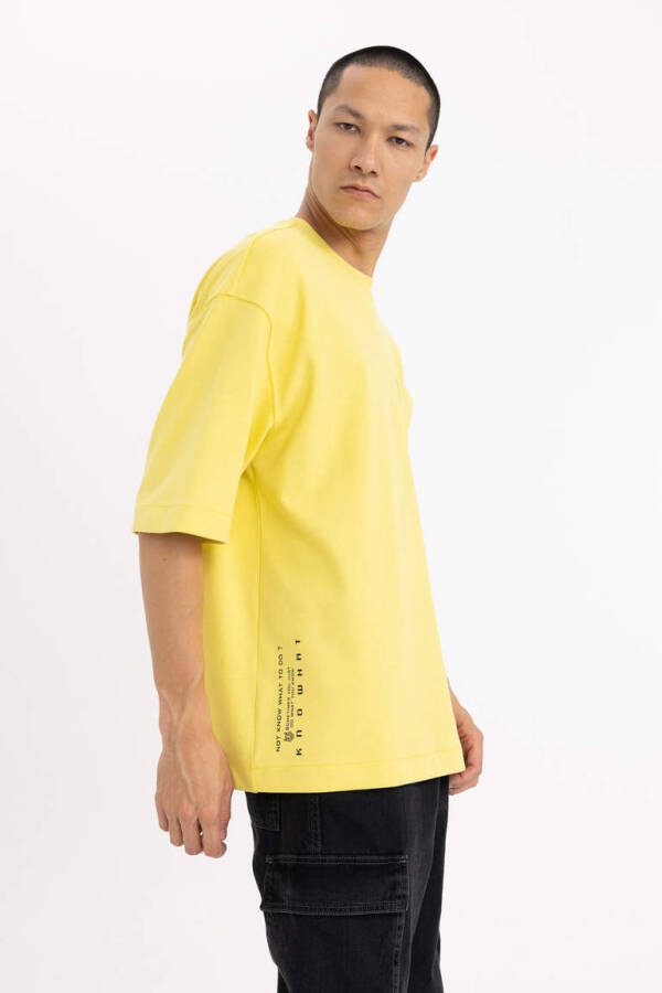 Loose Fit Crew Neck Pocket Printed Short Sleeve Heavy Fabric T-Shirt Yellow - 4