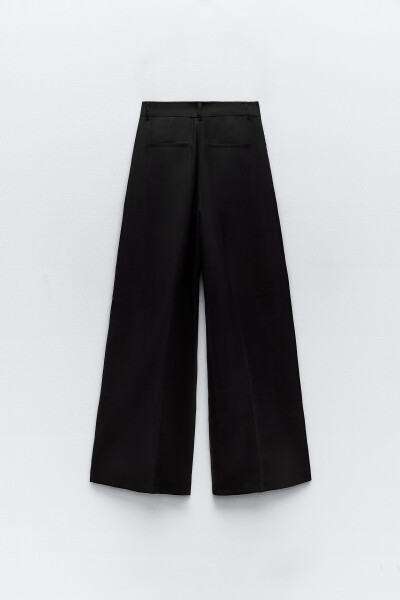 Loose Fit Pants - Black - 8