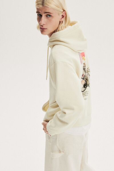 Loose fit printed hoodie. - 5