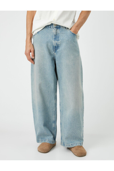 Loose fit, wide leg jeans with pockets - Rigel. - 9