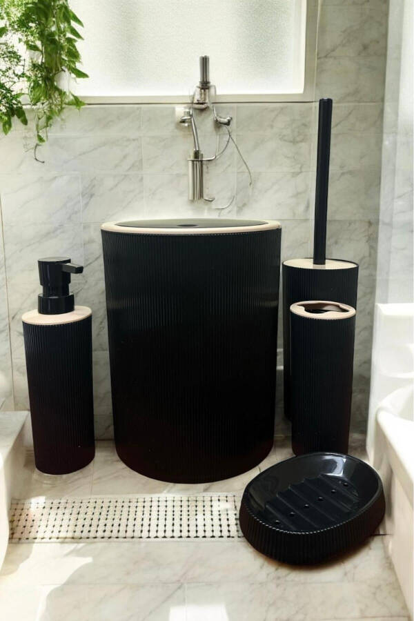 Luxury 4-Piece Bathroom Set Stylish Designed Bathroom Set - 1