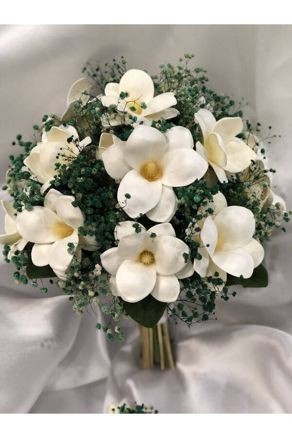 Magnolia Bridal Bouquet - 4