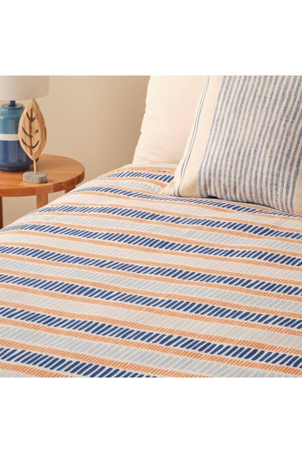 Marin Cooper Cotton Double Printed Quilt Blue (200X220 CM) - 10