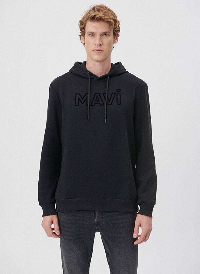 Mavi kapüşonlu siyah erkek sweatshirt - 9