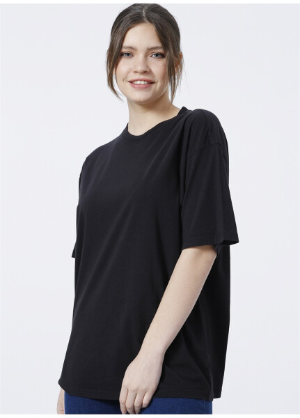 Mavi M1610317-900 Round Neck Regular Fit Black Women's T-Shirt - 8