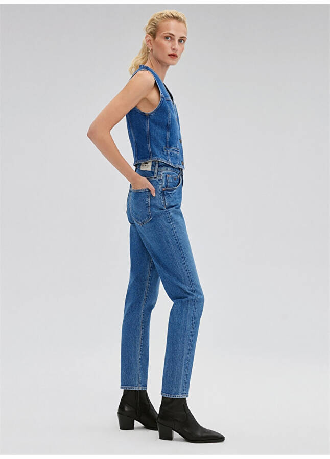 Mavi STAR Mid Brushed Deni Yüksek Bel Dar Paça Mom Fit Mavi Kadın Denim Pantolon M101077-85611 - 19