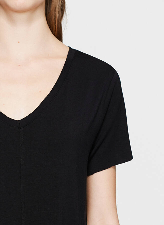 Mavi V Yaka Düz Siyah Kadın T-Shirt BASIC V NECK TOP B - 6