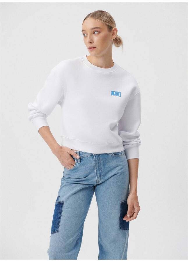 Mavi Yuvarlak Yaka Beyaz Kadın Sweatshırt M1611601-620 LOGO KISA SWEATSHIRT B - 8