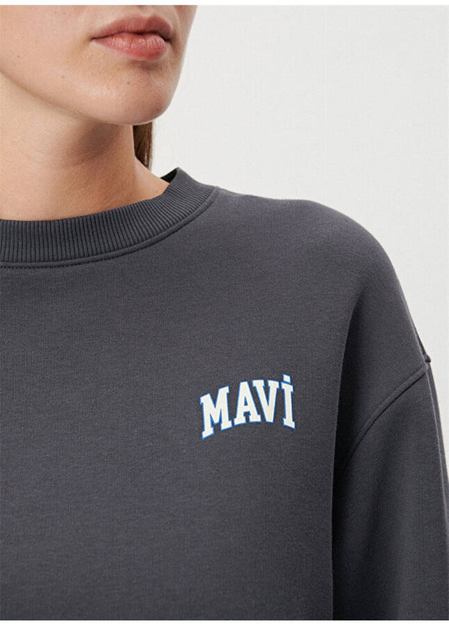 Mavi Yuvarlak Yaka Mavi Kadın Sweatshırt M1611601-70763 LOGO KISA SWEATSHIRT - 6