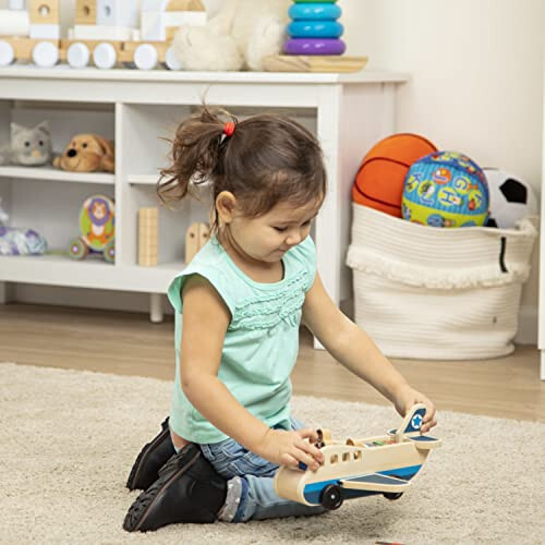 Melissa & Doug Ahşap Uçak Oyun Seti 4 Oyun Figürü ve 4 Valizli - Bebekler İçin Oyuncak Uçak, Çocuklar İçin Klasik Ahşap Oyuncaklar - 10