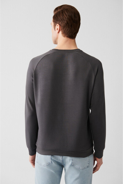 Men's Anthracite Crew Neck Sweatshirt - 9