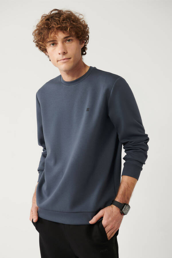 Men's Anthracite Crew Neck Sweatshirt - 1