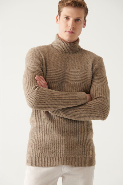 Men's Beige Knit Sweater - 7