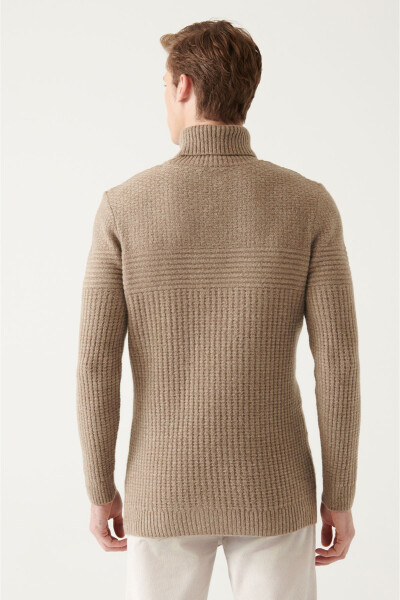 Men's Beige Knit Sweater - 9