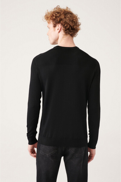 Men's Black Crew Neck Jacquard Rayon Slim Fit T-Shirt - 9