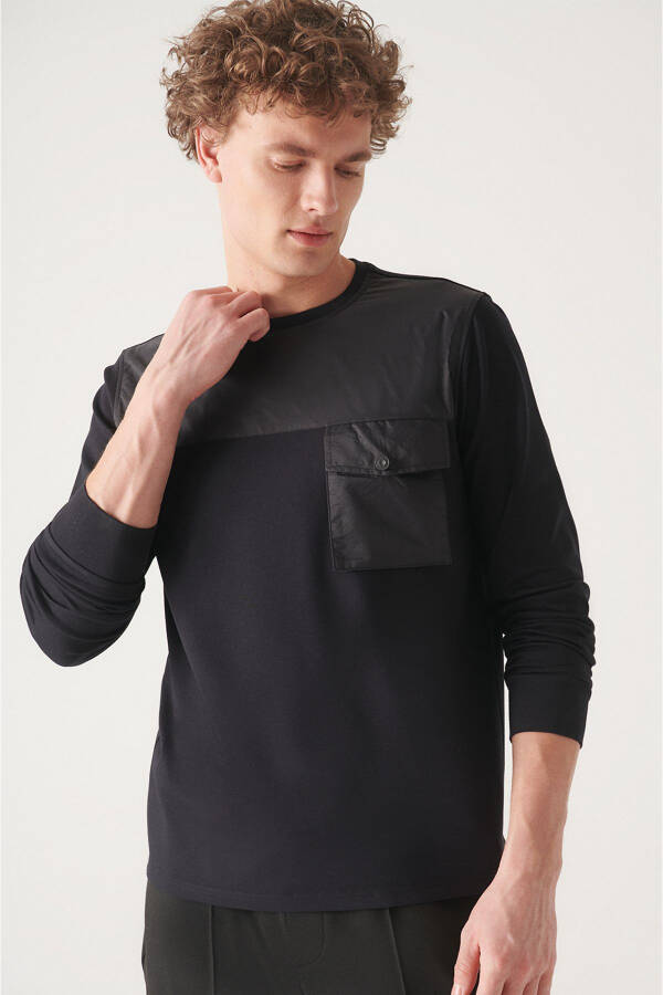 Men's Black Crewneck Fleece Sweatshirt - 9