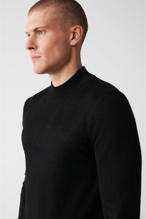 Men's Black Knit Sweater - 2