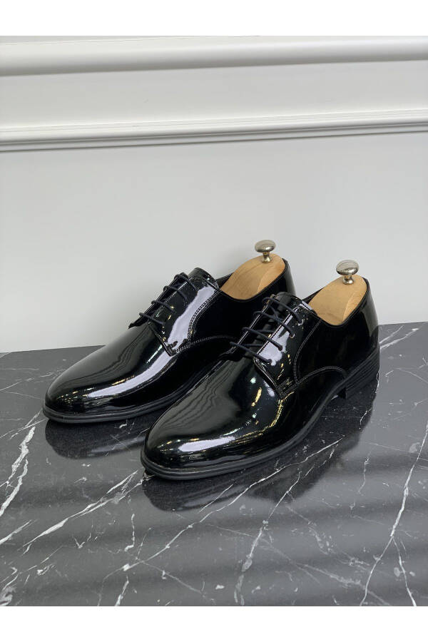 Men's Black Patent Leather Classic Wedding Shoes - Black - 1