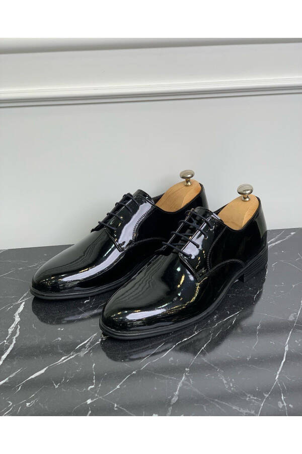 Men's Black Patent Leather Classic Wedding Shoes - Black - 5