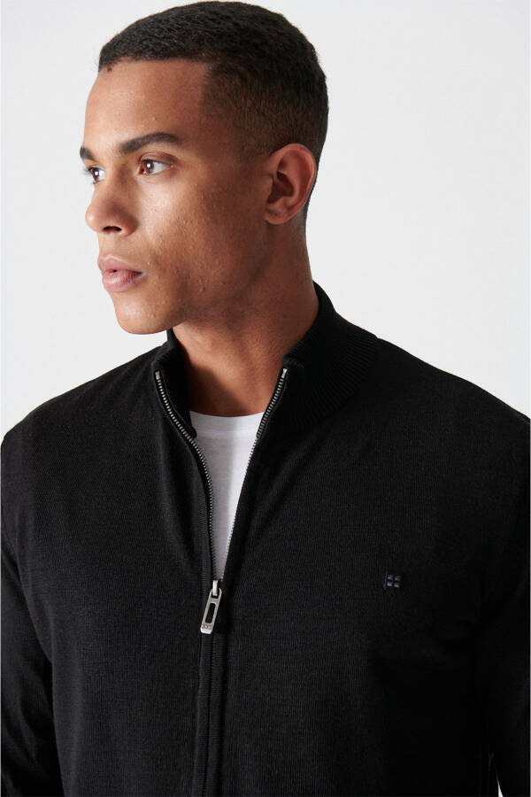 Men's Black Stand Collar Zipper Regular Fit Hoodie E005004 - 2