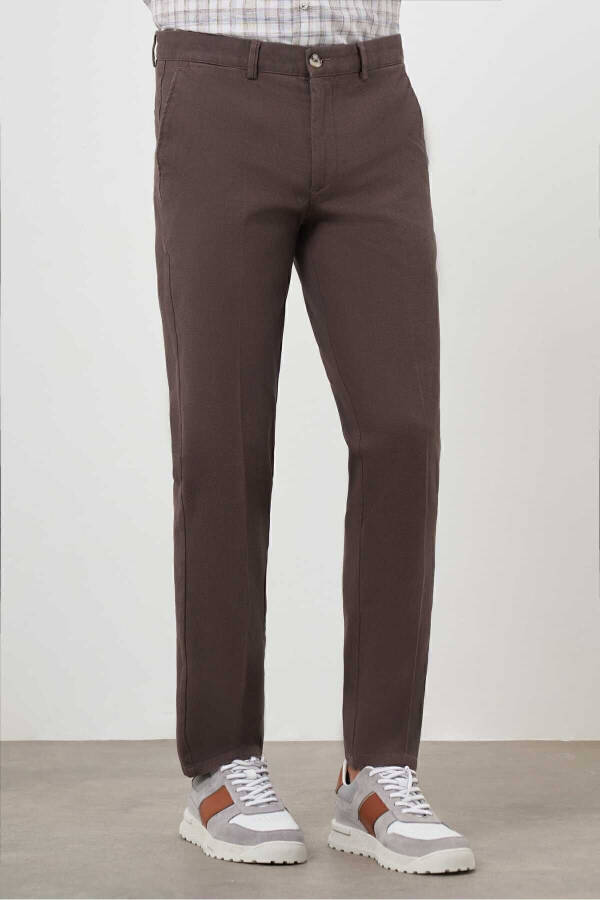 Men's COFFEE Cotton Side Pocket Dynamic Fit Chino Pants - 14