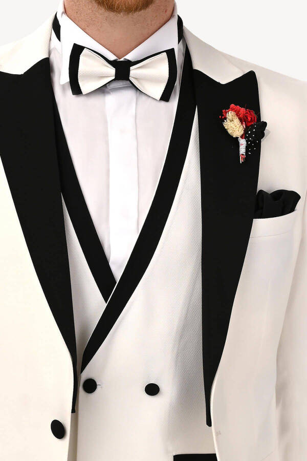 Men's Cream Waistcoat Swallow Collar Slim Fit Tuxedo - 4