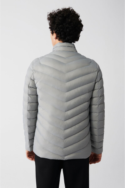 Men's Gray Puffer Jacket - 11