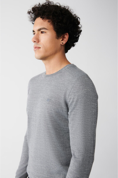 Men's Grey Knit Sweater - 2