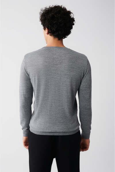 Men's Grey Knit Sweater - 4