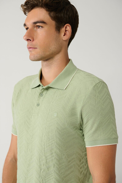 Men's Khaki 3 Button Polo Collar Jacquard T-shirt - 2