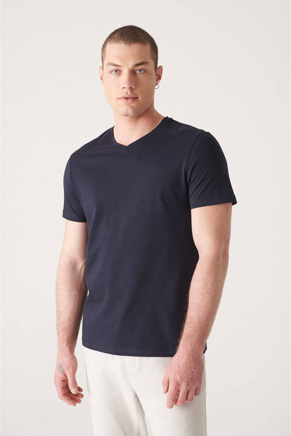 Men's Navy Blue T-shirt 100% Cotton V-Neck Regular Fit E001001 - 13