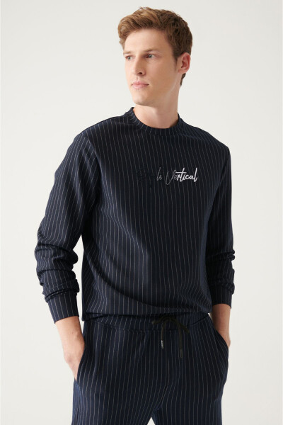 Men's Navy Crew Neck Sweatshirt - 7