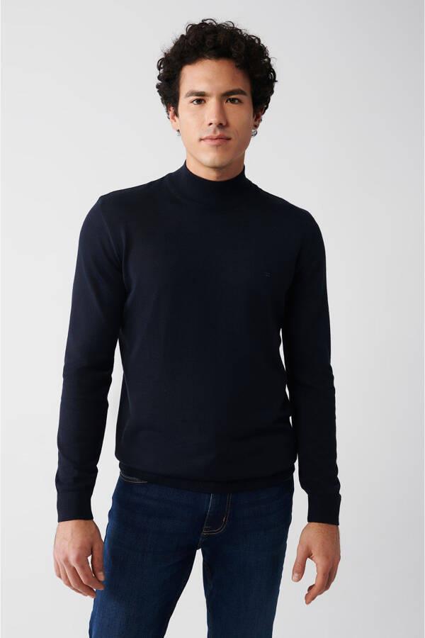 Men's Navy Knit Sweater - 6