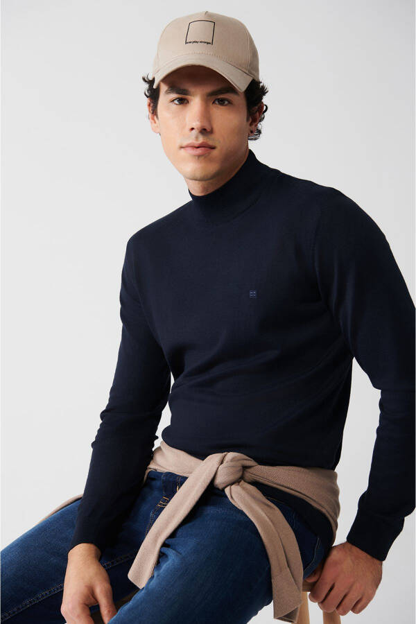 Men's Navy Knit Sweater - 8