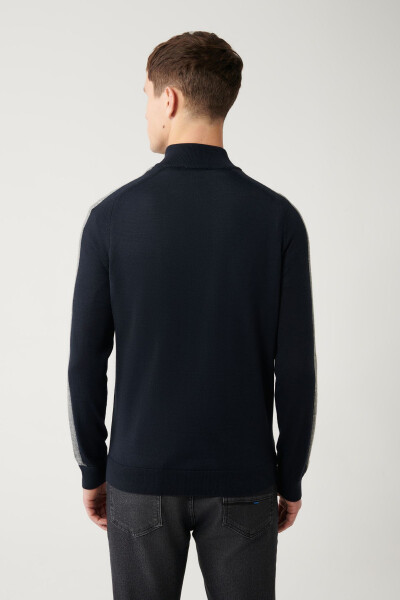 Men's Navy Wool Knit Sweater - 4