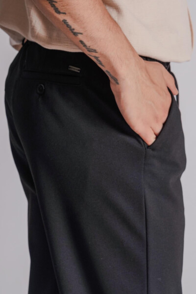 Men's Relaxed Fit Chino Pants with Side Pockets and Elastic Waistband Black - 21