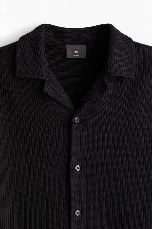 Men's rib knit shirt with a relaxed fit - 2