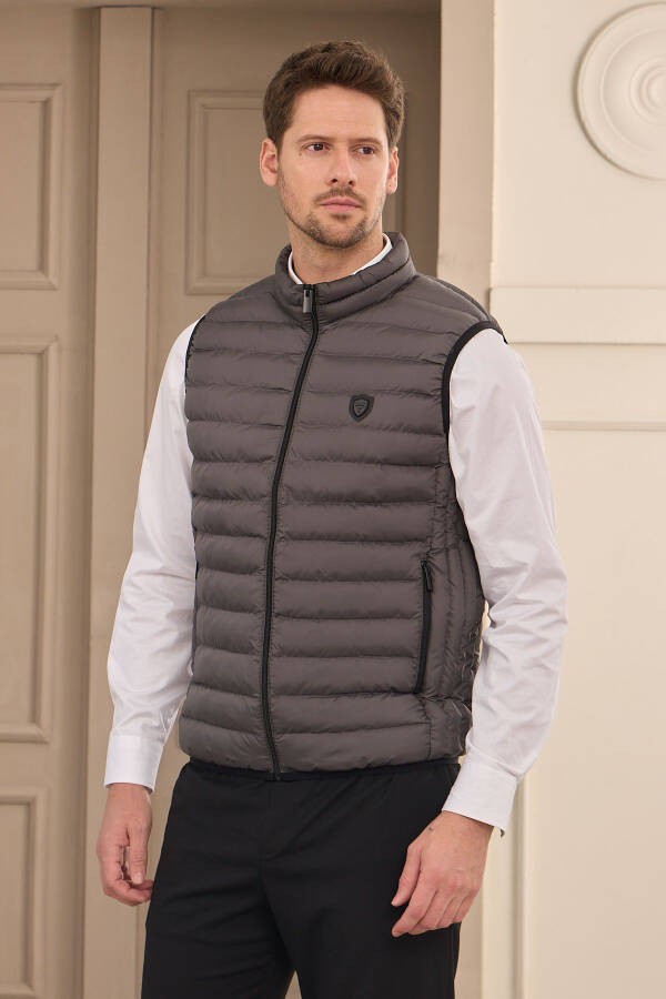 Men's Standard Fit Inflatable Vest Anthracite - 3