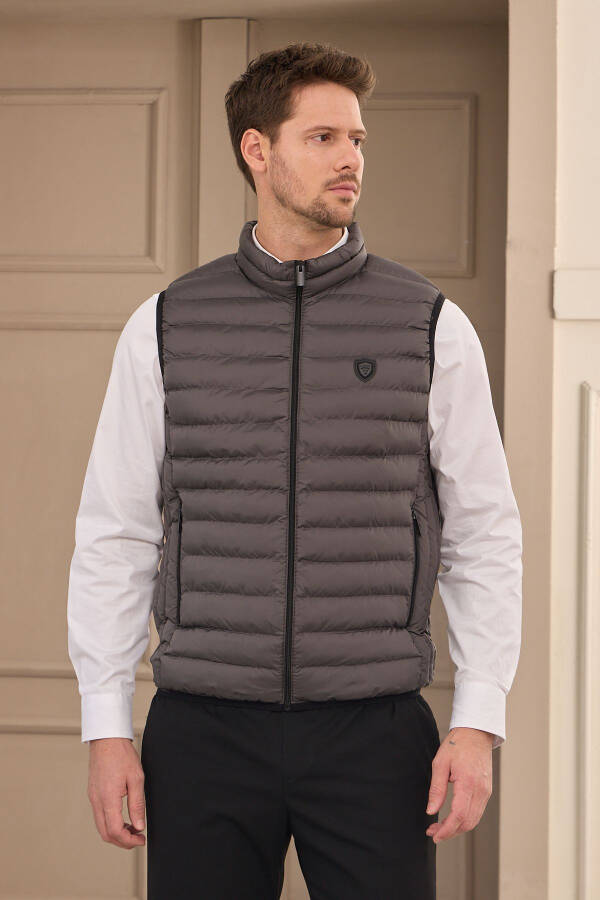 Men's Standard Fit Inflatable Vest Anthracite - 5