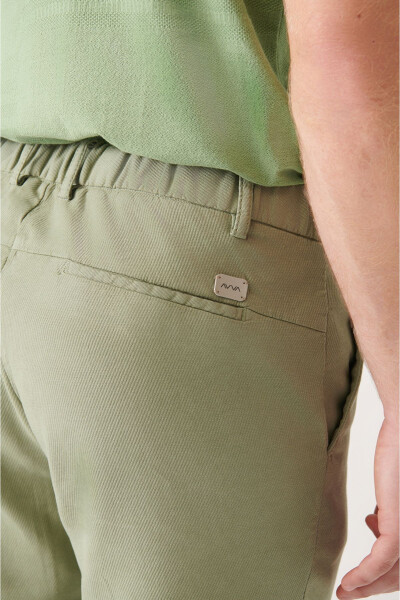 Men's Water Green Side Pocket Back Elastic Waist Linen Textured Relaxed Fit Chino Pants - 10