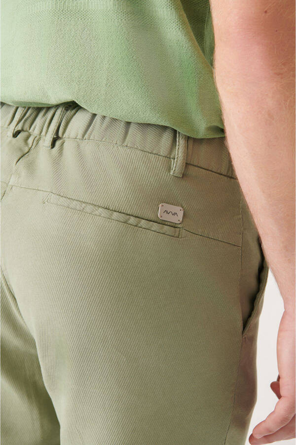 Men's Water Green Side Pocket Back Elastic Waist Linen Textured Relaxed Fit Chino Pants - 10