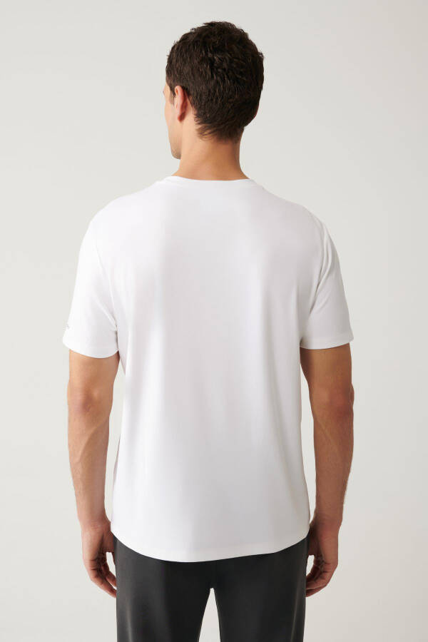 Men's White Crew Neck Printed Soft Touch Regular Fit T-shirt A41y1030 - 10