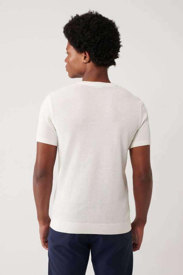 Men's White Modal Knit T-shirt Crew Neck Textured Ribbed Regular Fit B005010 - 10