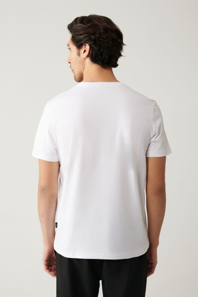 Men's White T-shirt 100% Cotton Breathable Crew Neck Regular Fit E001000 - 11