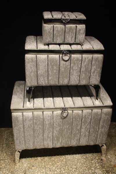 Metal Sliced Dowry Laundry Basket And Dowry Chest Set - 2